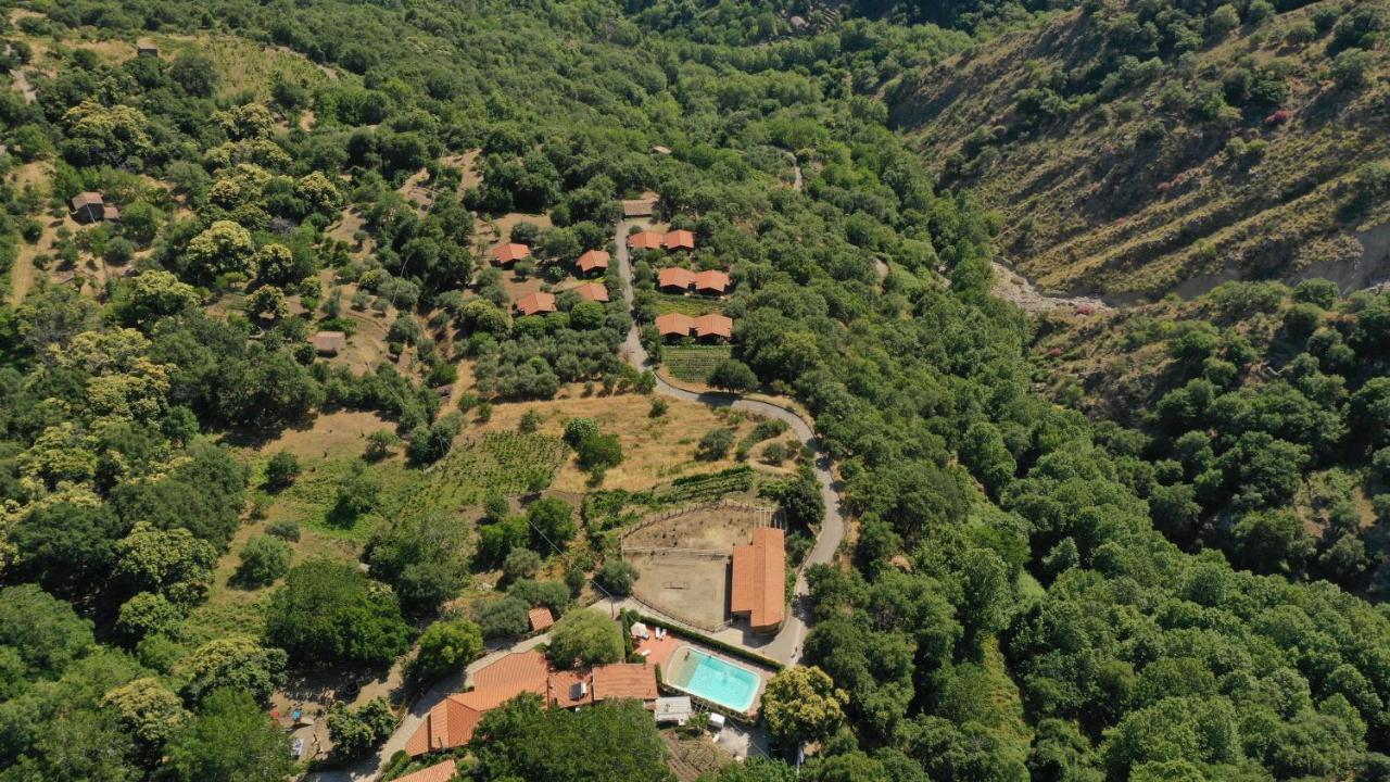 Agriturismo San Cataldo Villa Motta Camastra Exterior photo